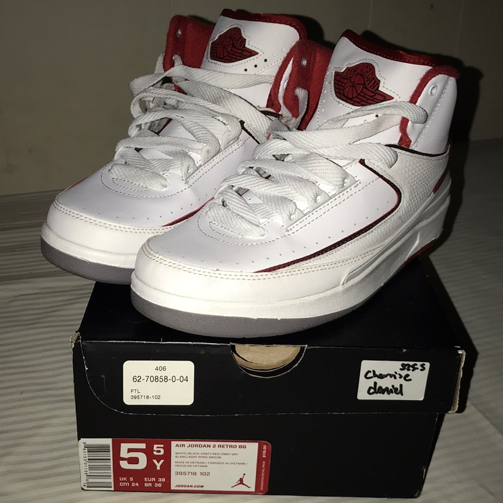 Air Jordan 2 Retro